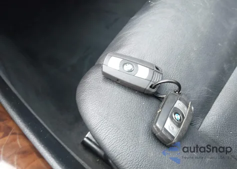 2009 BMW X5 xDrive48I z USA, uszkodzony, nr VIN 5UXFE83529L168931